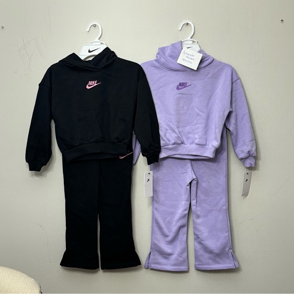 Two (2) Girls Nike Outfits (Size 4) - Picture 1 of 1